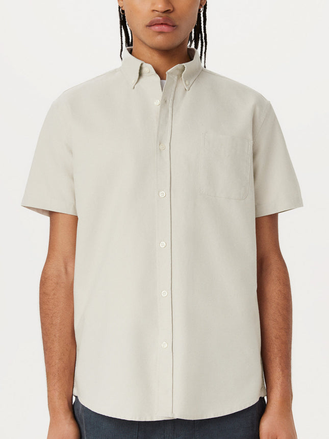 The Jasper Short Sleeve Oxford Shirt in Moonlight Colour