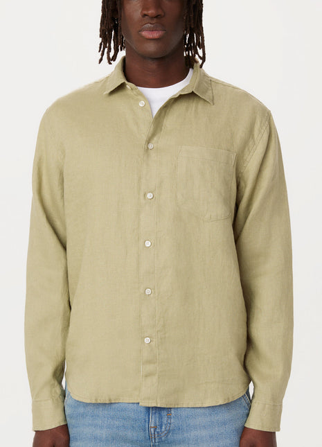 The Linen Shirt in Cardamom