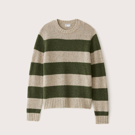 The Lambswool Crewneck Sweater in Forest Green