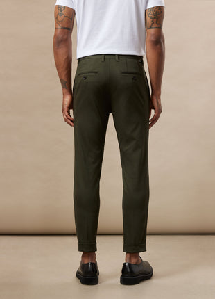 The Colin Tapered Fit Flex Pant in Rosin Colour