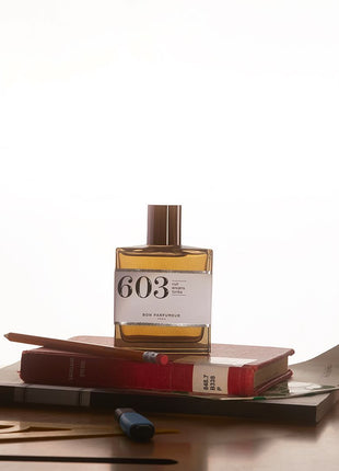 603 : leather / incense / tonka