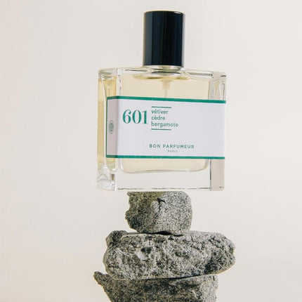 601 : vetiver / cedar / bergamot