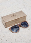 Walnut Wood / Onyx Black